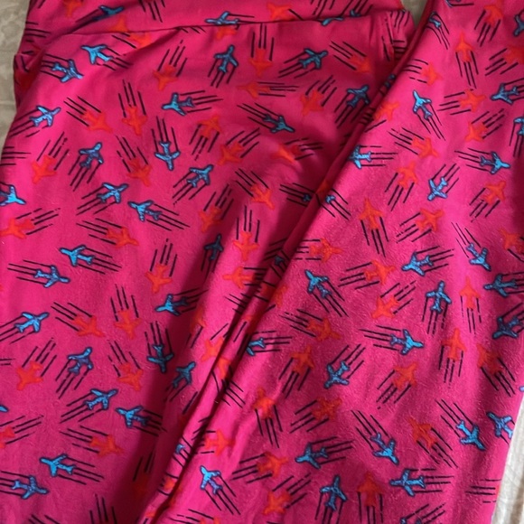 LulaRoe Airplane Leggings - Picture 2 of 4